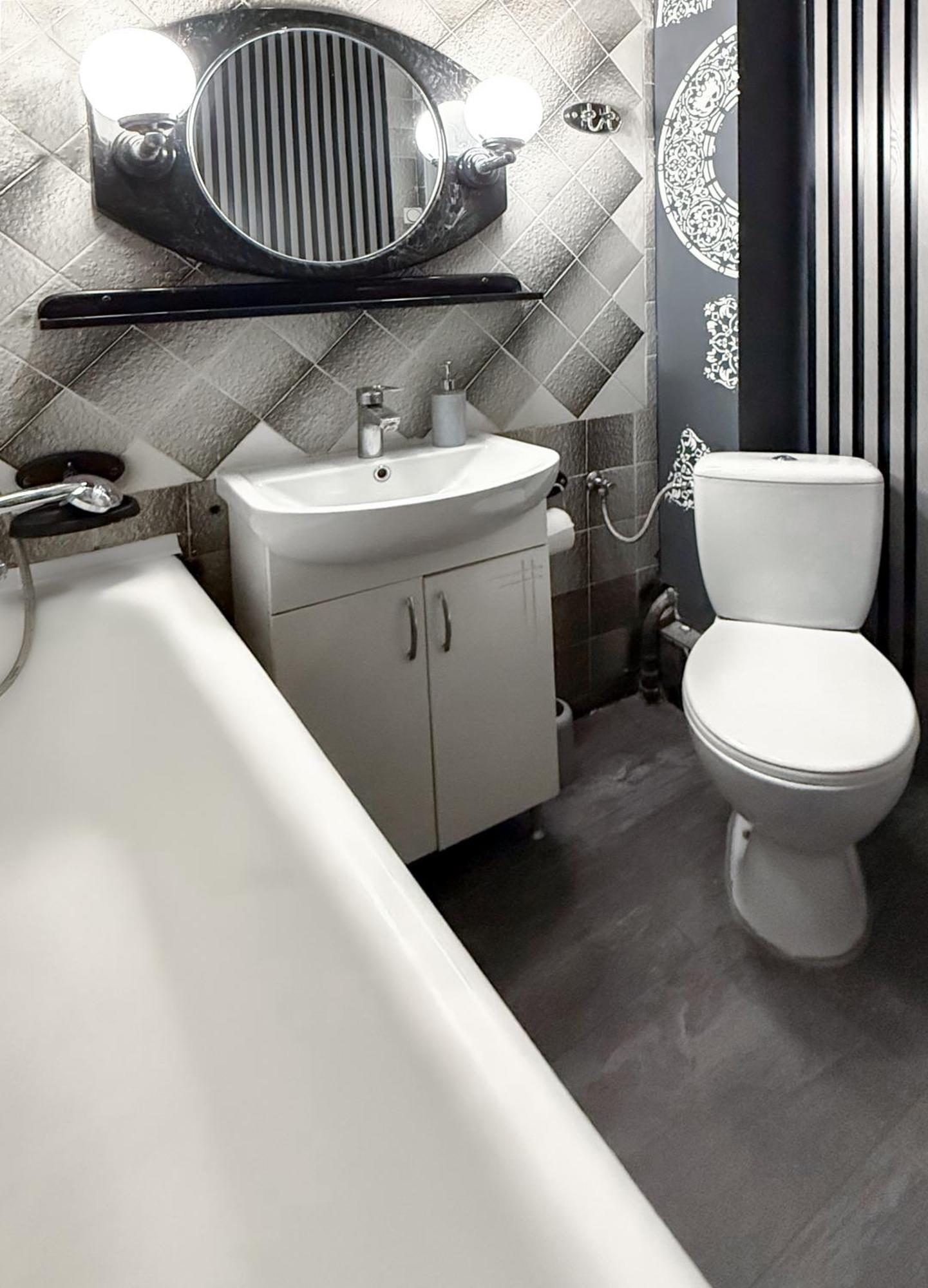 Teodora Square Apartments Площа Святого Теодора Lviv Kültér fotó